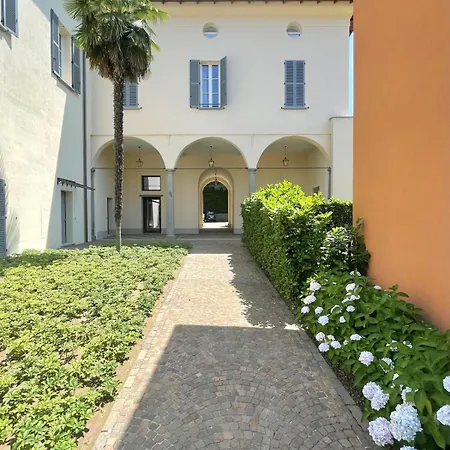 Maderni Loft Lägenhet